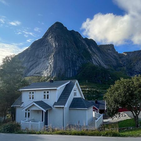 Husly Reine - Your Home With Reinebringen View Екстер'єр фото