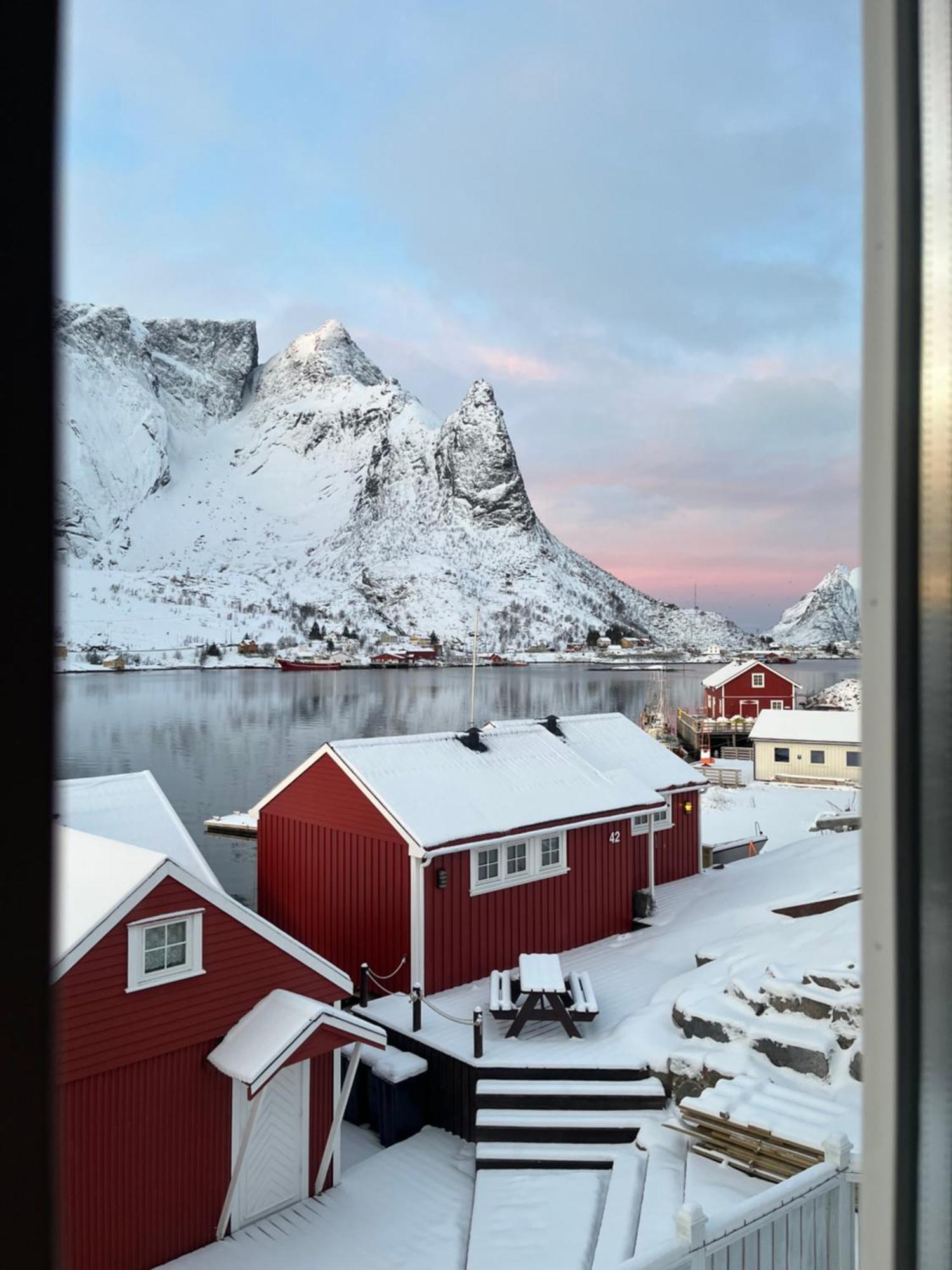 Husly Reine - Your Home With Reinebringen View Екстер'єр фото