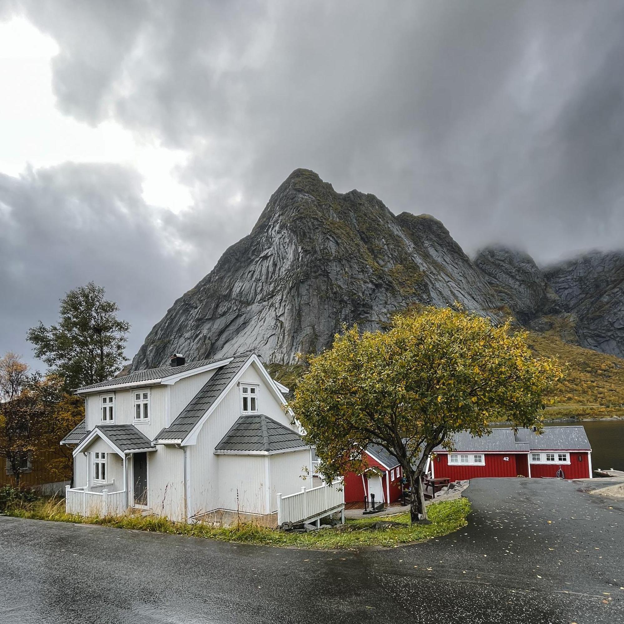 Husly Reine - Your Home With Reinebringen View Екстер'єр фото